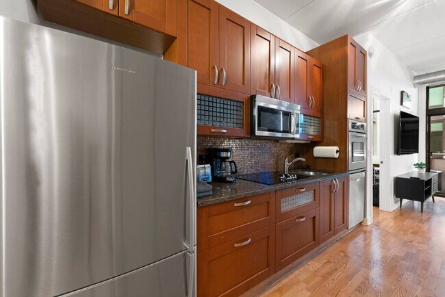 660 W Wayman St unit ID1244912P, Chicago, IL 60661 - photo 6