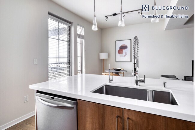 1980 Kettner Blvd unit FL4-ID6, San Diego, CA 92101 - photo 7