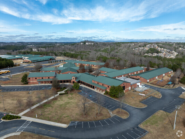 Settles Bridge Elementary School also has a large parking lot on campus.