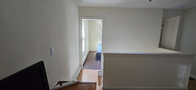 52 Middle St, Augusta, ME 04330 - photo 5