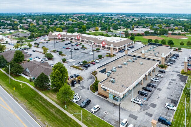 Local shopping and restaurants are minutes away from Spring Ridge in Omaha.