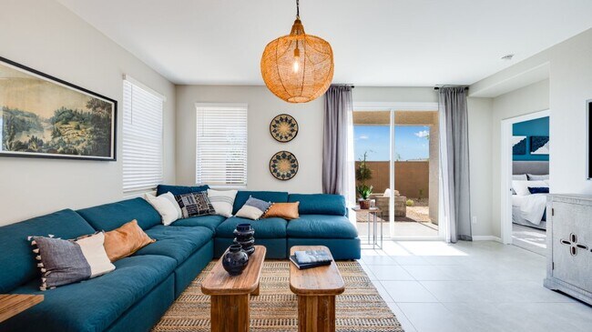 17316 W Gray Fox Tr, Surprise, AZ 85387 - photo 5