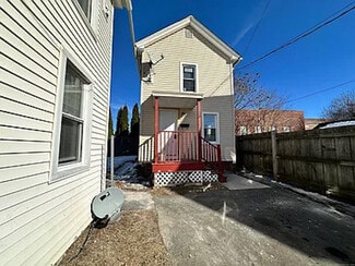 13 Wallace St, Enfield, CT 06082