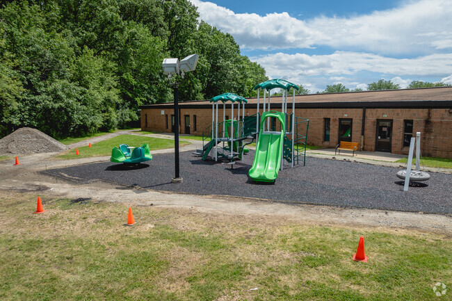 Glendale Feilbach Elementary welcomes recess.