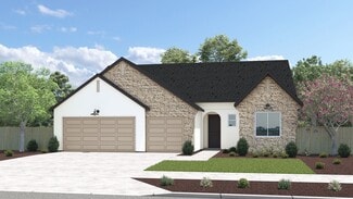 1329 N Wellington St, Porterville, CA 93257