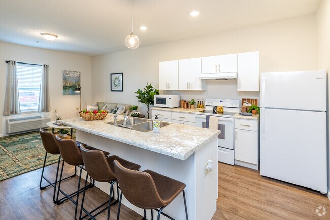 Homestead Village Fort Wayne - Active Living 55+, Fort Wayne, IN 46845 - photo 2