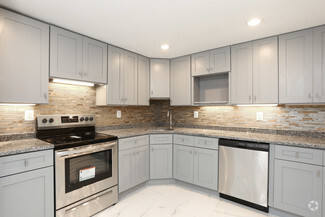 278 Meridian St, Groton, CT 06340