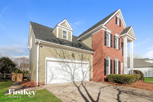 6619 Hawksnest Dr, Charlotte, NC 28269 - photo 3