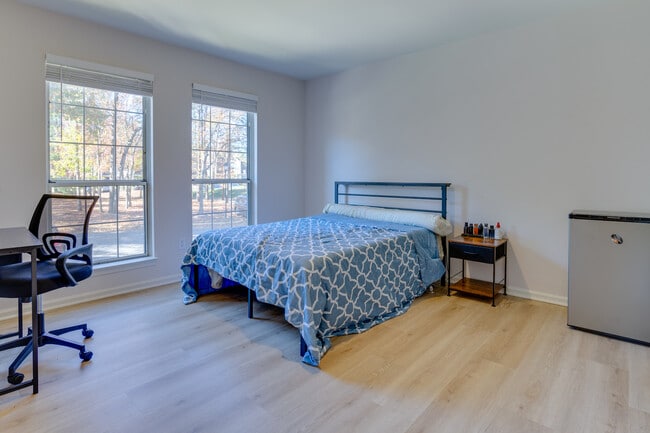 6021 Creekstone Ln unit Main Level, Centreville, VA 20120 - photo 3