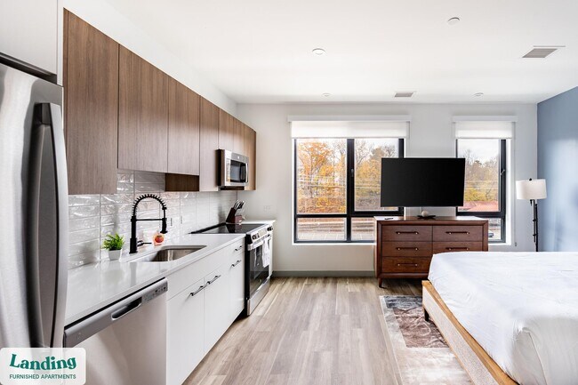 39 Railroad Ave unit 436, Haverhill, MA 01835 - photo 6