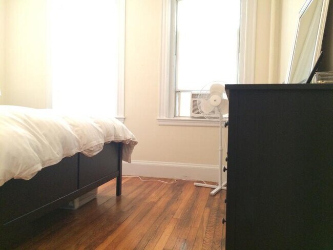 1622 Massachusetts Ave unit 3, Cambridge, MA 02138 - photo 6