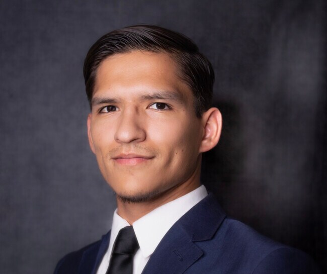 Agent Photo