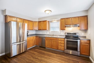 16 Weld Ave, Norwood, MA 02062