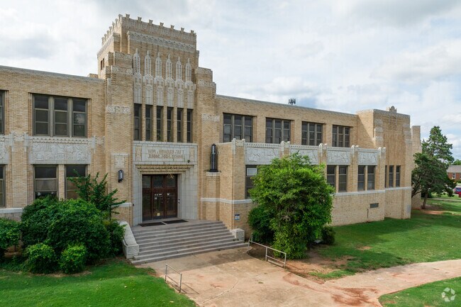 The entrance to Taft Middle school feels like a college university.