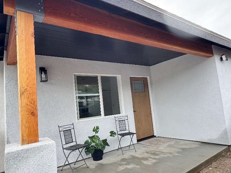 889 W 8th St, Upland, CA 91786 - photo 1