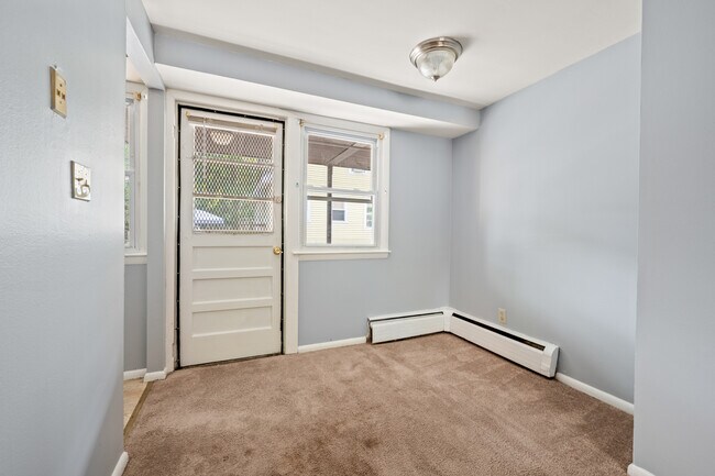 78 Orchard St unit 52, East Hartford, CT 06108 - photo 6