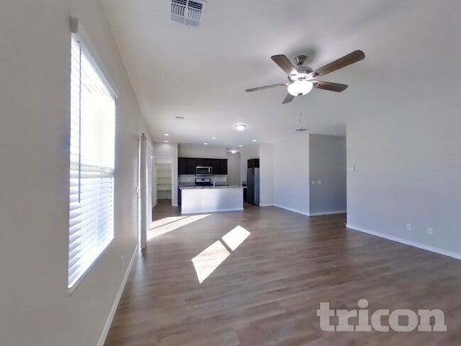 4521 W Saddlebush Way, San Tan Valley, AZ 85144 - photo 3