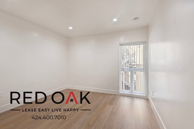 17830 Sherman Way unit 347, Reseda, CA 91335 - photo 2