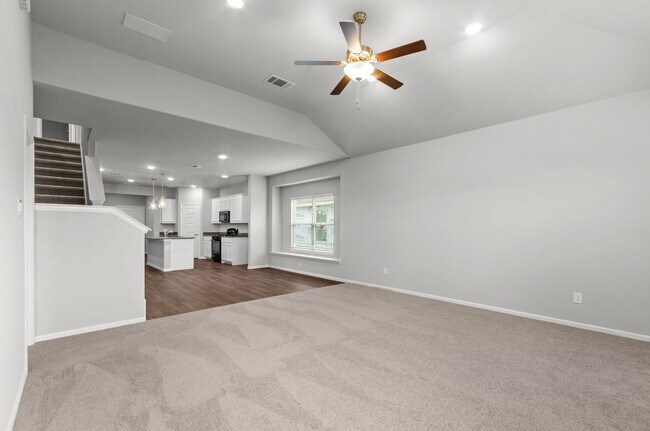 8024 Butterfield Dr unit 37163091, San Antonio, TX 78227 - photo 7