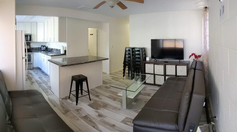 2353 Dole St unit 1, Honolulu, HI 96822 - photo 1