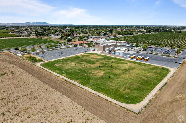 Jefferson is clearly defined expectations for academic goals in Tracy.