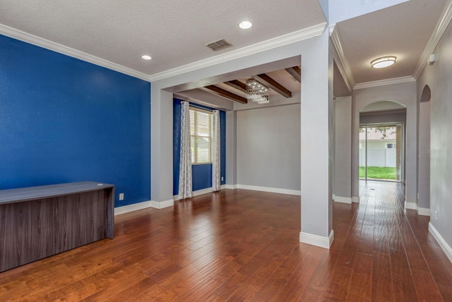 30544 Latourette Dr, Wesley Chapel, FL 33545 - photo 2