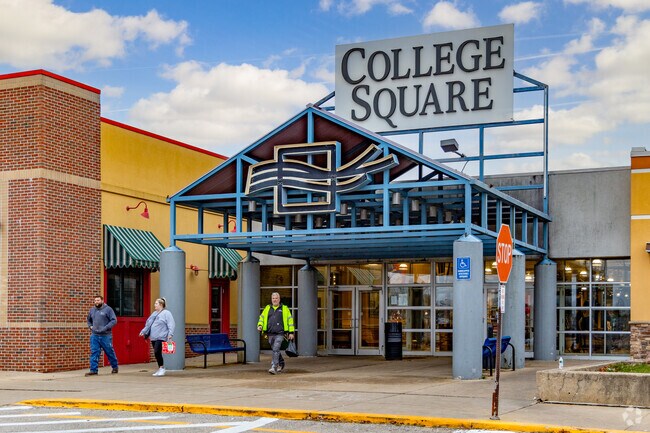 College Square Mall is a three-mile drive from Alabar Hills.