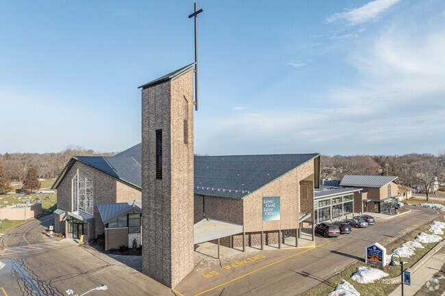 New Berlin Students can attend Holy Apostles School.