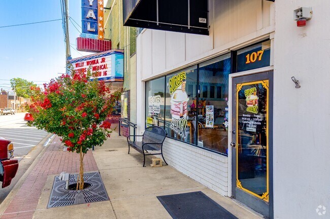 For a more casual meal grab a sandwich from Burger Shack in historic, downtown Benton Arkansas.