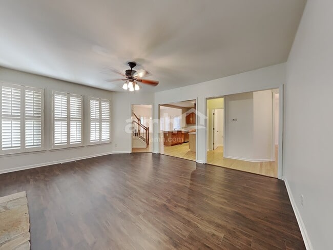 3063 Woodbridge Ln, Canton, GA 30114 - photo 7