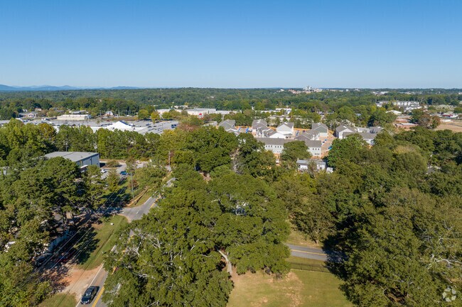 Browns Bridge is a suburban Gainesville neighborhood only a few miles from downtown.