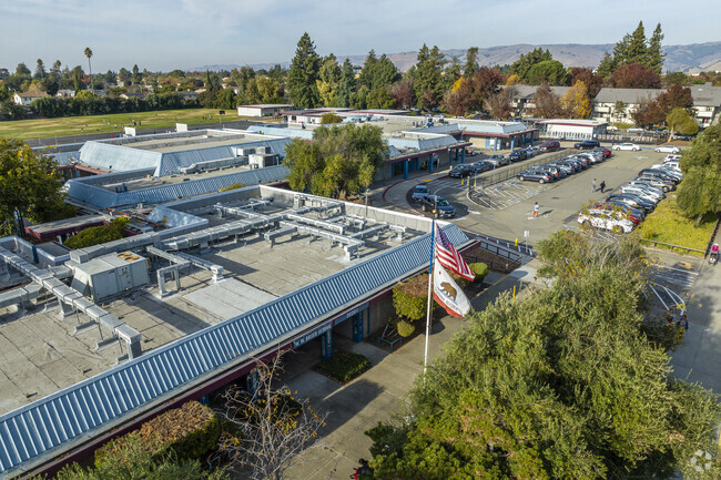 Brier Elementary School serves grades K-5.