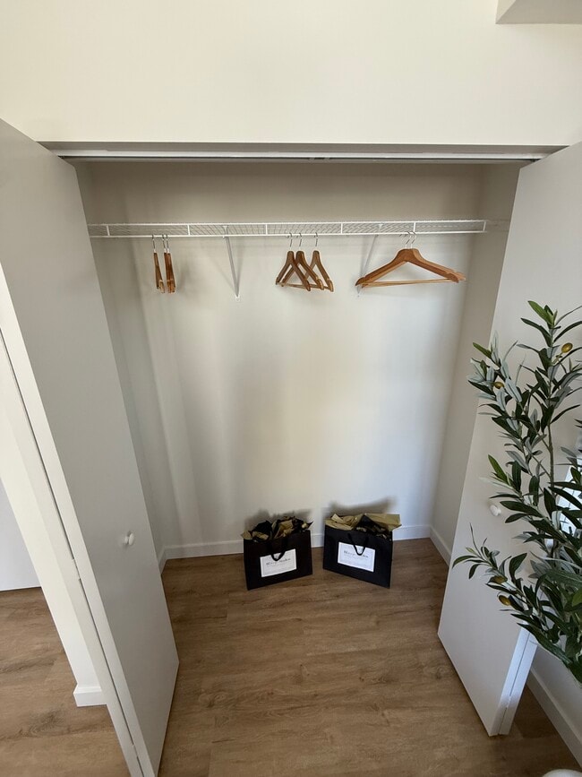 941 E 22nd St unit B21, Hialeah, FL 33013 - photo 4