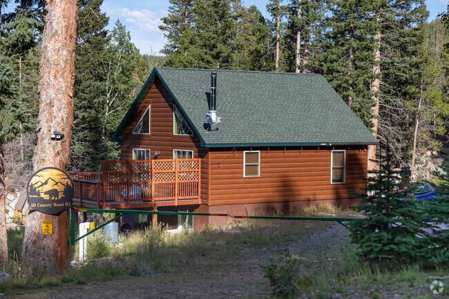 Many of the properties in Hidden Lake are rustic cabins or custom-built mountain homes.
