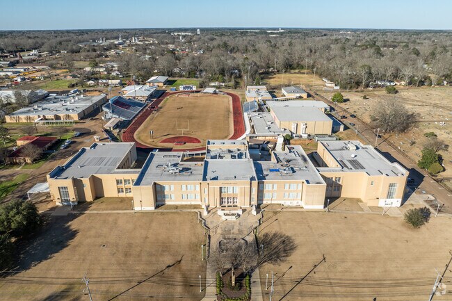 Brookhaven High School features modern classrooms, athletic facilities, and extracurricular programs.