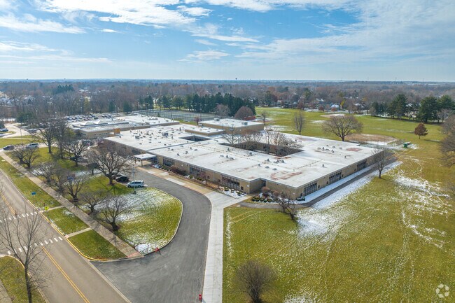 Washington Middle School offers a space where all people can learn and thrive.