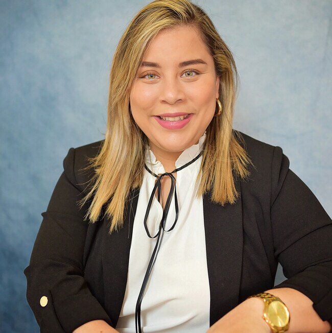 Agent Photo