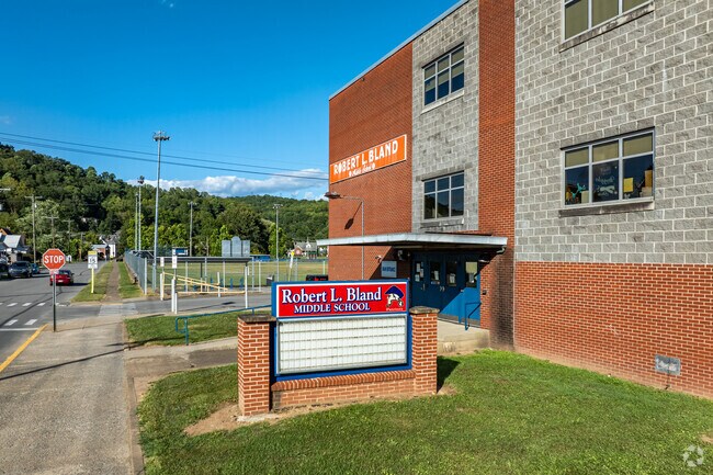 Robert L. Bland Middle School has what you've been looking for in Weston.