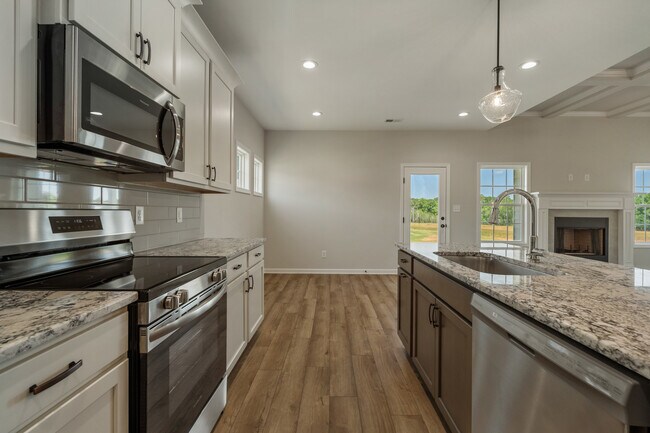 1463 Academy Dr, Auburn, AL 36830 - photo 4