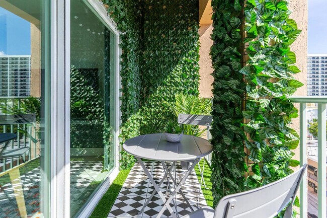 Shamrock Coral Gables unit ID1056260P, Miami, FL 33145 - photo 6