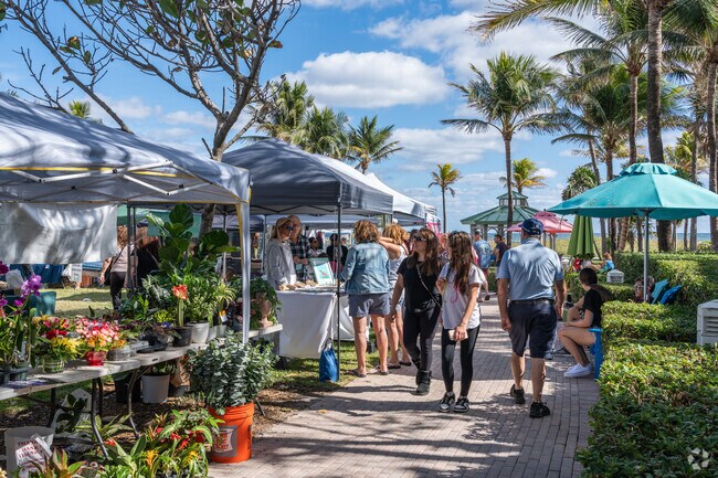 Lauderdale By The Sea Farmers Market is a great place to meet locals.