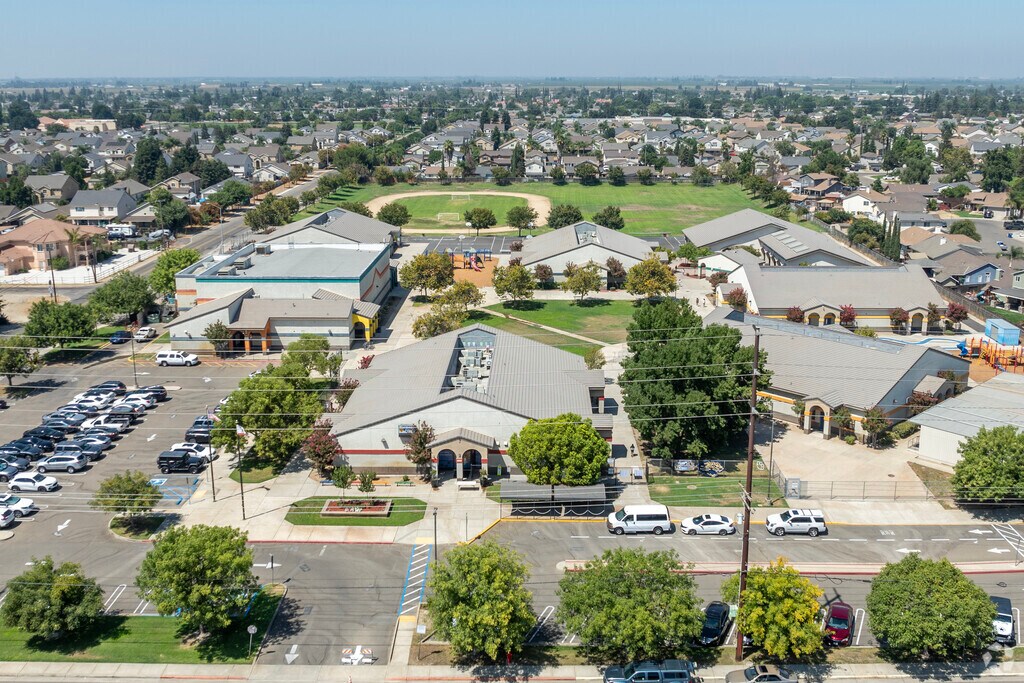 Welcome to Harmony Elementary School in Delhi.