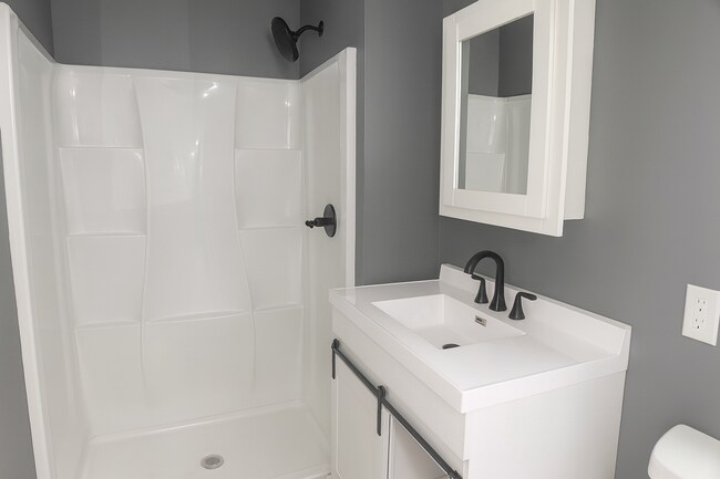 620 1st Ave, Silvis, IL 61282 - photo 7