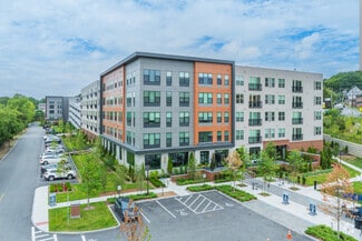 95 Maple St, Stoneham, MA 02180