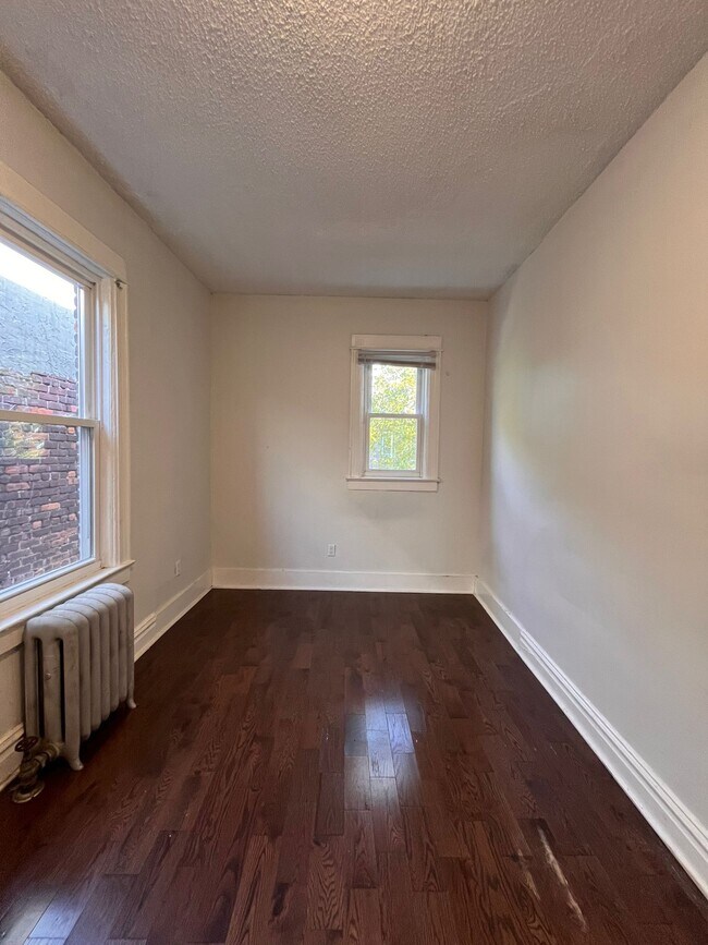256 Dwight St unit 2, Jersey City, NJ 07305 - photo 7