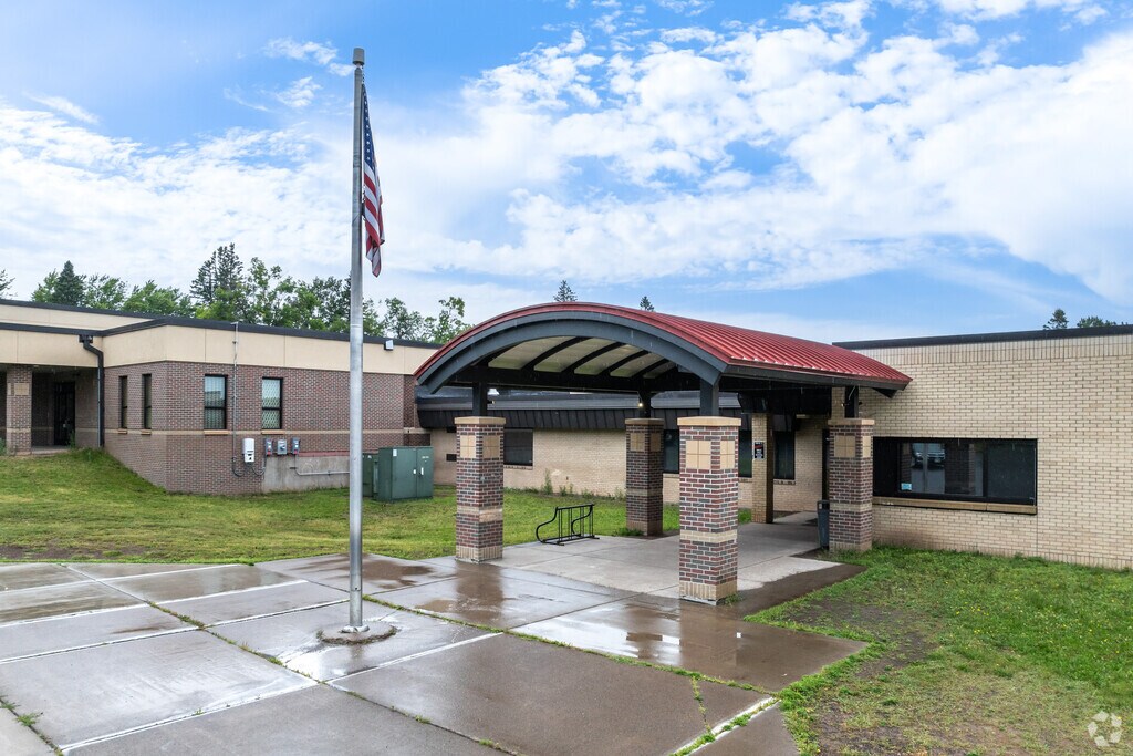 Bay View Elementary School excels in academics.