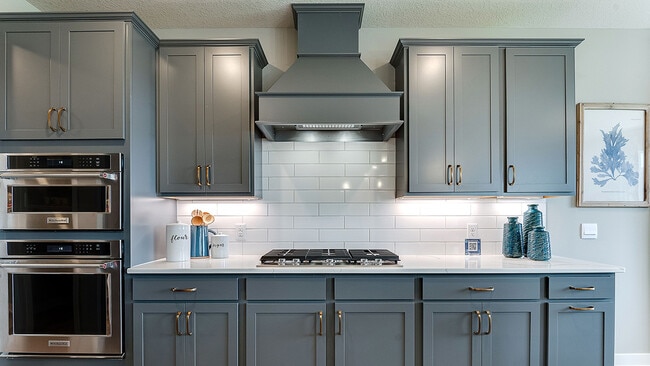 1729 Oak Creek Pass, Chaska, MN 55318 - photo 4