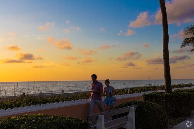 The beach is only a short drive away from the Lakeside Green neighborhood.