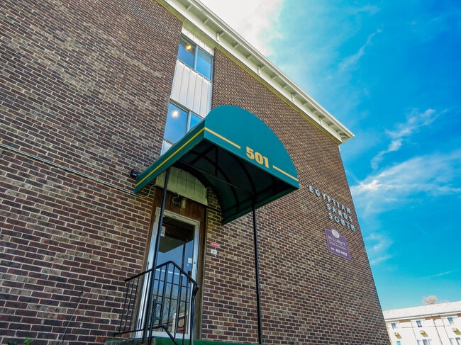 University Edge Apartments, Carbondale, IL 62901 - photo 3