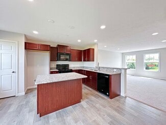 142 Highpoint Park Dr, Pleasant Gap, PA 16823